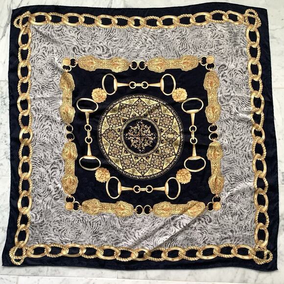 100% Silk Scarf 33" Square Navy Blue Gold Made in Italy Chain Link Tiger EUC - Picture 4 of 6